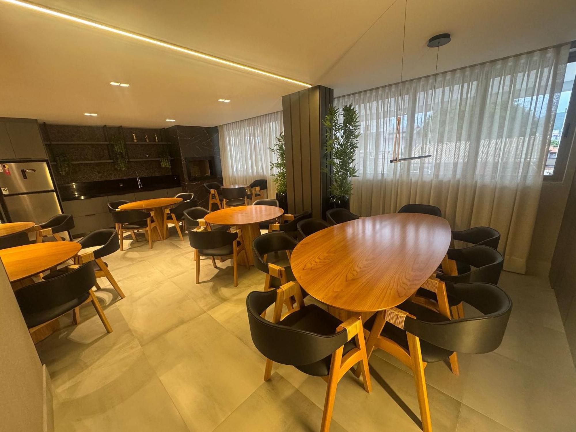 Elegance Apartamentos 1 Quarto Para 4 Pessoas Em Bombinhas Exterior foto