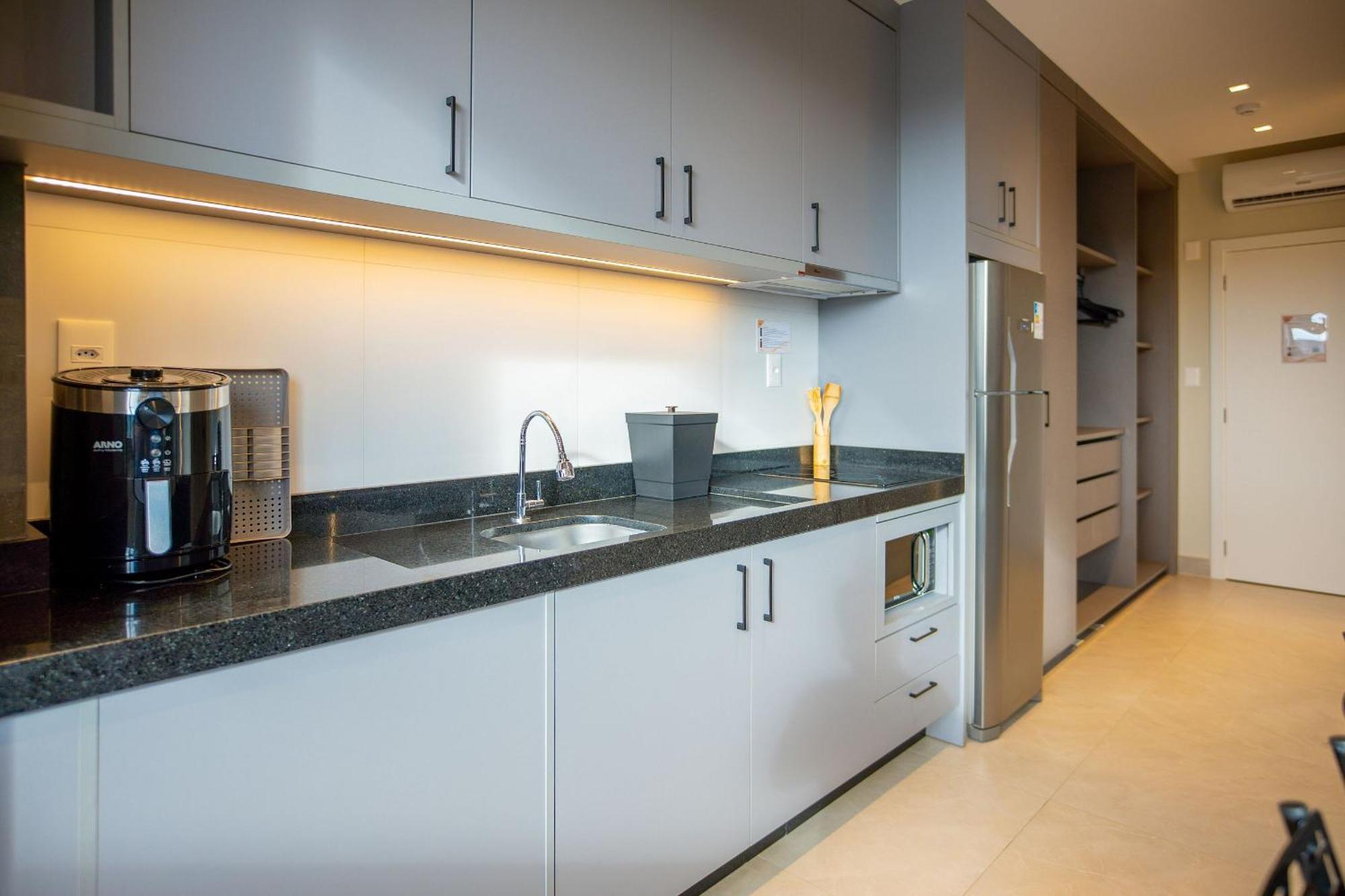 Elegance Apartamentos 1 Quarto Para 4 Pessoas Em Bombinhas Exterior foto